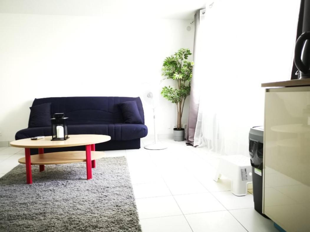 Studio De Charme, 30' Paris, 5' Evry, 10' Orly Ris-Orangis 외부 사진
